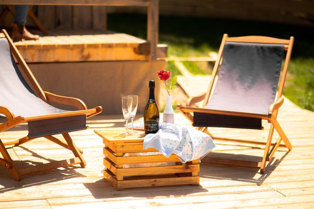 Alp Glamping Village Radovljica Esterno foto